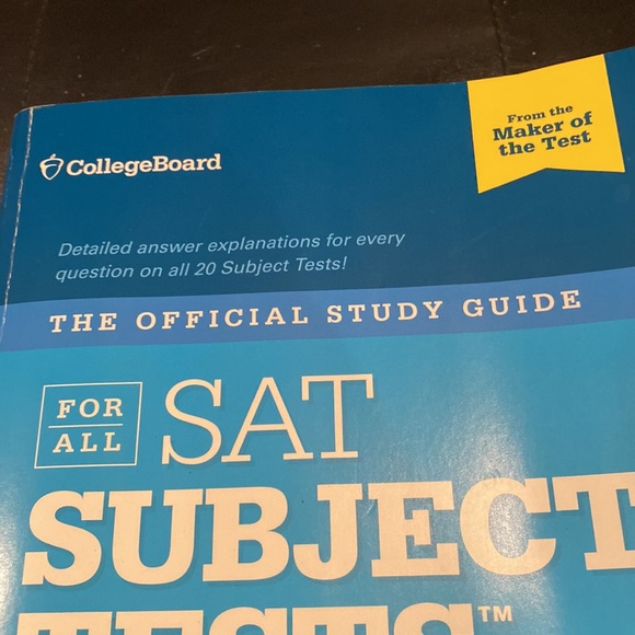 The official study guide SAT Subject Tests College Board Book - Picture 4 of 7
